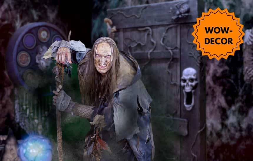 Turn-key escape room witch