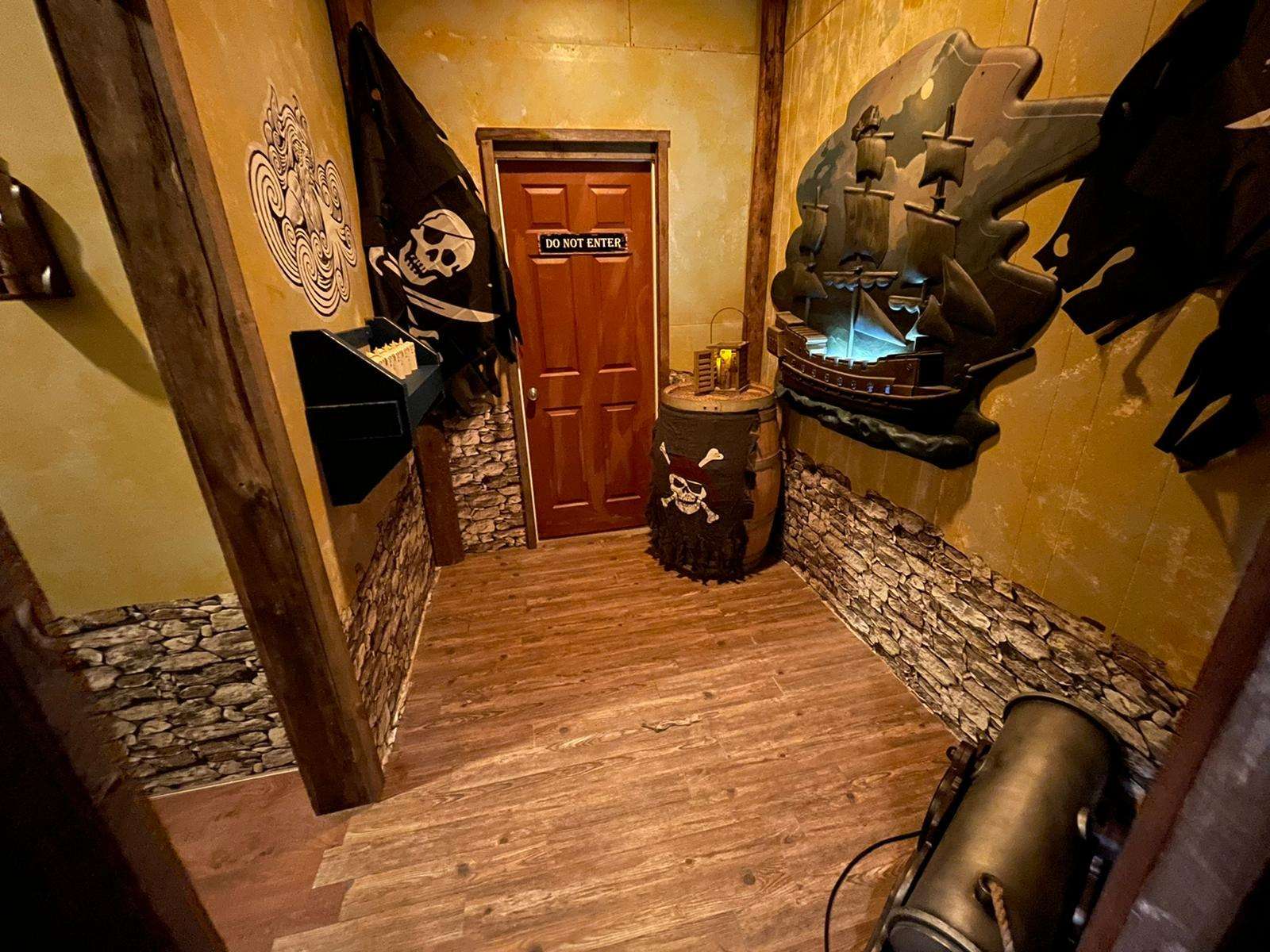 Legend of the Shoals pirate escape room by Indestroom at Monkey Mind, Portsmouth: the second room with the cannon